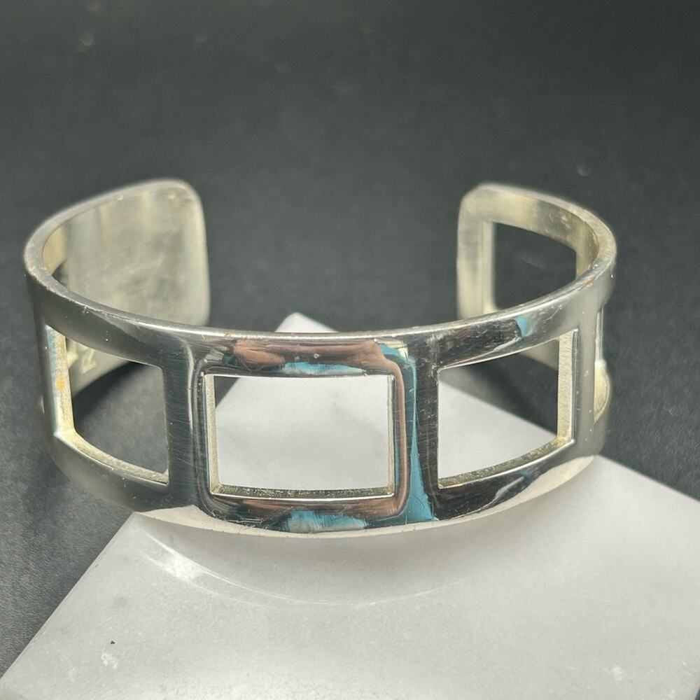 Hard Rock Casino Tulsa Rustic Cuff RC silver tone cuff bracelet #152